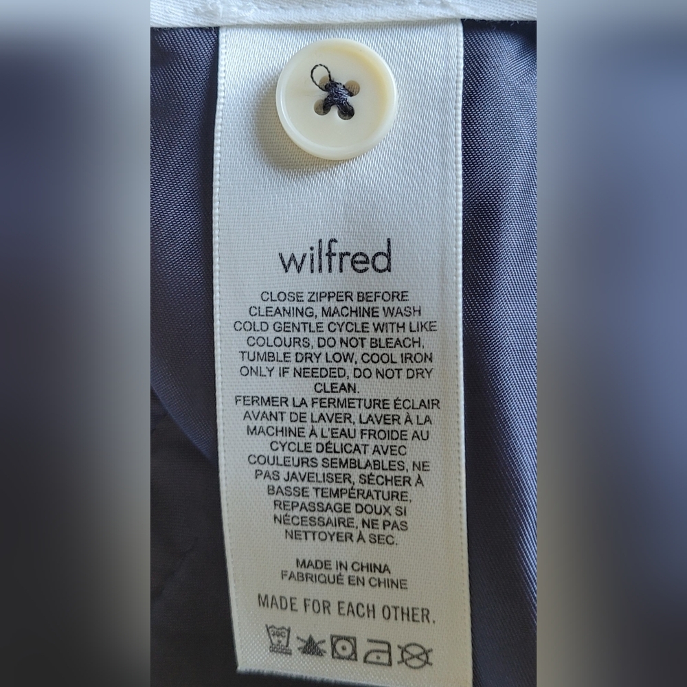 Aritzia Wilfred Soft Gray High-waisted, Pleated Trousers. - Picture 9 of 10
